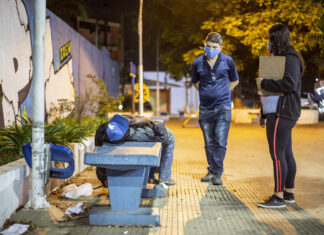 Cotia realiza ação em prol da população em situação de rua