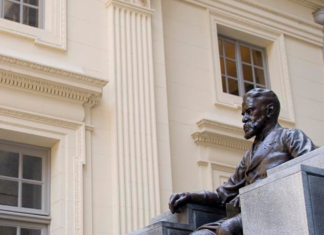 Academia Brasileira de Letras reabre bibliotecas para o público