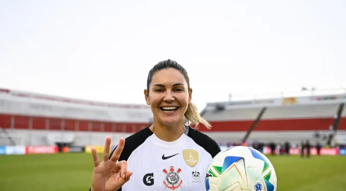 Corinthians goleia Boca Juniors e vai à semi da Libertadores Feminina