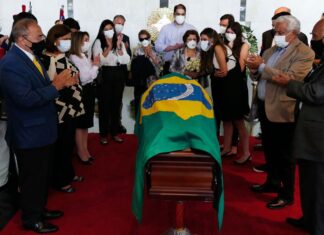 Bolsonaro decreta luto oficial de três dias por morte de Marco Maciel
