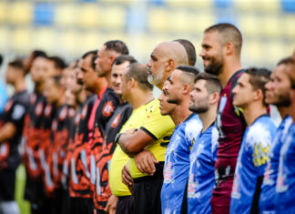 Campeonatos de futebol de várzea de Santana de Parnaíba trazem alegria para jogadores e emocionam o público