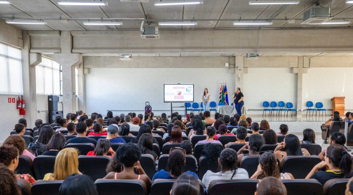 Santana de Parnaíba investe na capacitação de professores e profissionais da merenda escolar