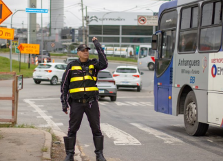 Barueri: Semurb dá dicas de como dirigir em meio a chuvas e tempestades