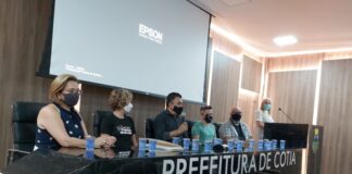 “Tênis nas Escolas” capacita professores e entrega kits para prática do esporte em Cotia