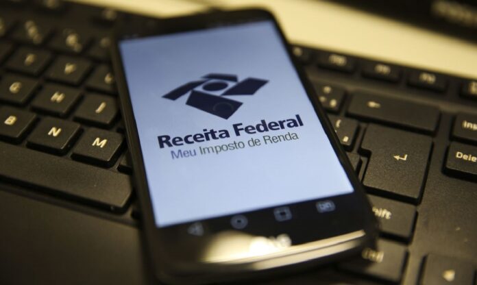 Contribuinte pode doar parte do Imposto de Renda para auxílio a idosos