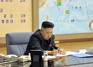 Coreia do Norte lança mísseis capazes de transportar armas nucleares