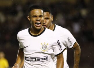 Corinthians aplica goleada de 4 a 0 na estreia da Copa São Paulo