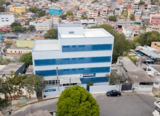 Jandira inaugura nova escola com presença do Ministro da Educação do Brasil