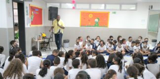 Cerca de 9 mil alunos da rede iniciam as atividades do projeto Sala Maker em Barueri