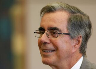 Ex-presidente do Banco Central, Carlos Langoni morre de covid-19