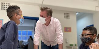 Ampliando Horizontes realiza avaliação oftalmológica de cerca de 2,3 mil alunos da rede municipal de ensino de Itapevi