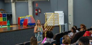 Professores e diretores de Santana de Parnaíba passam por curso de capacitação