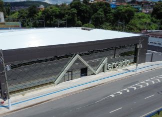 Igor e Teco entregam Mercado Municipal de Itapevi