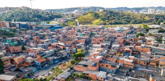 Prefeitura de Itapevi inicia entrega de 1.235 matrículas individualizadas de imóveis no Areião