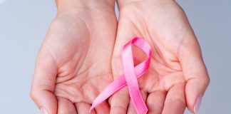Outubro Rosa: Cotia intensificou ações de prevenção do câncer de mama nas UBSs