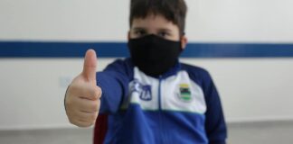 Uso de máscara em ambientes fechados volta a ser recomendado na cidade de Cotia