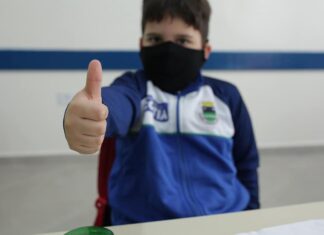 Uso de máscara em ambientes fechados volta a ser recomendado na cidade de Cotia