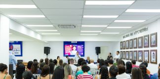 50 monitores para escolas municipais são empossados em Itapevi