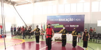 Emef do Jd. Maria Helena é inaugurada com festa e apresentações artísticas dos alunos em Barueri