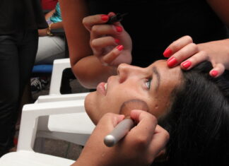 Barueri abre vagas para cursos na área da beleza