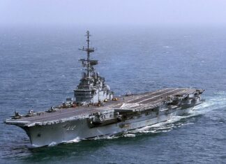 Ibama pede à Marinha informação sobre afundamento de porta-aviões