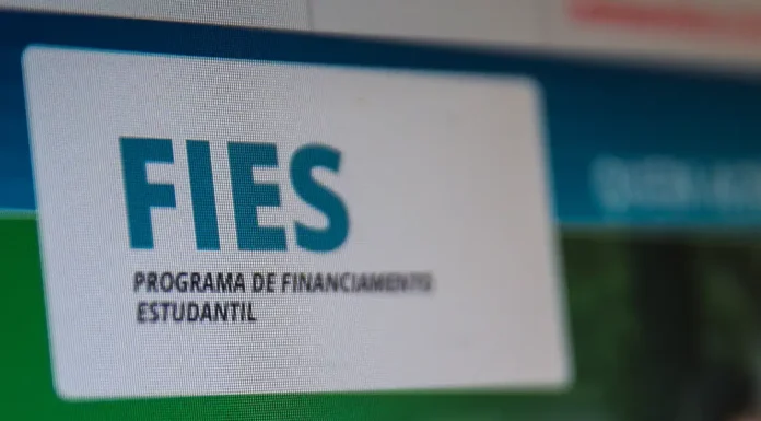 Fies: prazo para complementar inscrições postergadas começa hoje