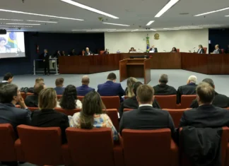 STF retoma julgamento dos réus do Núcleo 4 da trama golpista
