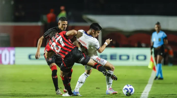 Vitória derrota Bahia e ganha fôlego na luta contra o rebaixamento