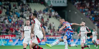Flamengo tropeça e Palmeiras pode abrir na liderança do Brasileirão