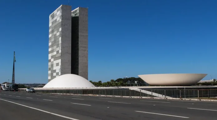 Alcolumbre e Motta reafirmam compromisso com pauta da segurança