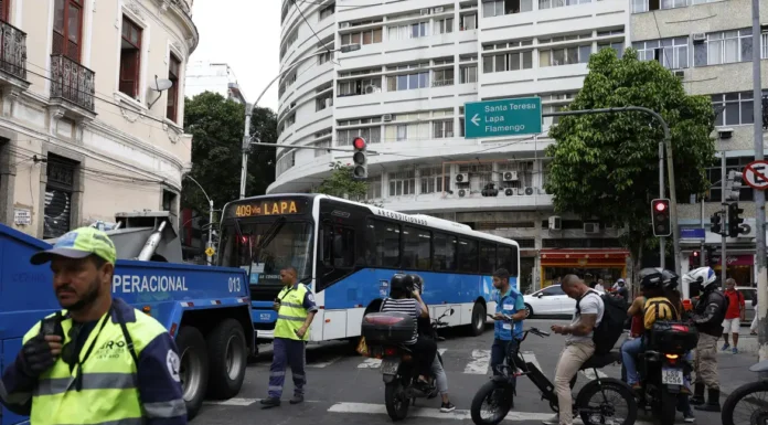Após dia de caos, Rio amanhece sem ruas bloqueadas