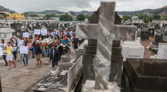 PT, PSOL e PCdoB pedem ao STF acesso de familiares à perícia de corpos