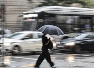 Chuvas no litoral paulista provocam interdição da Serra Mogi-Bertioga