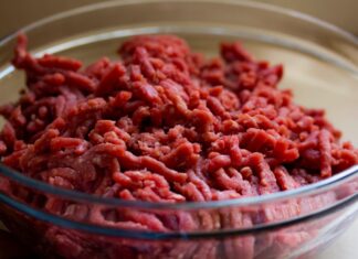 Adiada para agosto a capacitação em manipulação, preparo e conservação de carne bovina moída, em Cotia