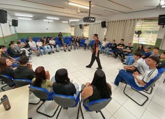Estudantes das Etecs de SP começam ano letivo de 2025 em todo o estado