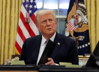 Trump diz que não tem certeza se os EUA devem gastar com a Otan