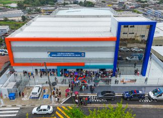 Elvis Cezar inaugura o novo Colégio Municipal Abelardo Marques da Silva na Fazendinha