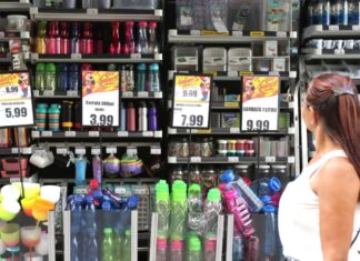 Intenção de consumo das famílias mantém crescimento