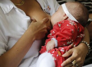 Lactantes com comorbidades poderão tomar vacina em São Paulo