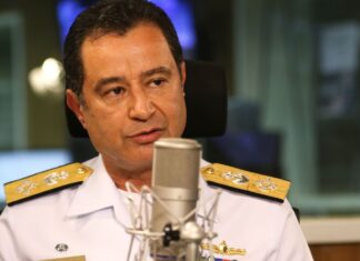 Marinha do Brasil terá quatro novos submarinos até 2022