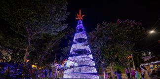 Santana de Parnaíba realiza abertura do Natal de Luz 2024, e programação segue até 6 de janeiro
