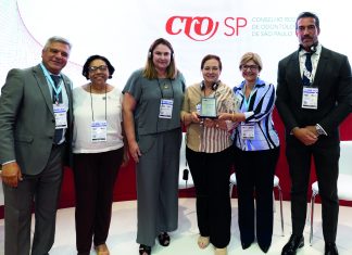 Santana de Parnaíba recebe Prêmio Saúde Bucal no 42º Congresso Internacional de Odontologia de São Paulo