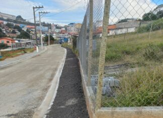 Prefeitura de Cotia implanta infraestrutura e pavimentação na rua Santa Teresa