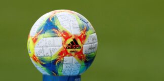 Futebol: Senado aprova estímulo à transformação de clubes em empresas