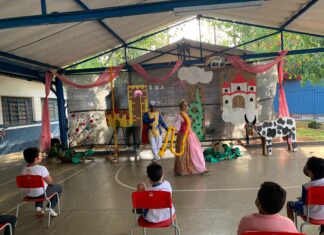 Com teatro e educação no trânsito, escolas de Cotia celebram o Dia das Crianças