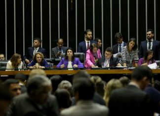 Termina neste sábado propaganda de incentivo à participação política da mulher