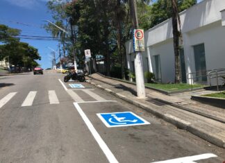 Em Cotia, idosos têm isenção de zona azul por até duas horas