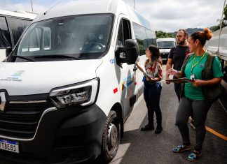 Santana de Parnaíba realiza vistoria técnica em veículos oficiais para evitar emissão de poluentes