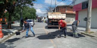 Jandira realiza operação ‘tapa buraco’
