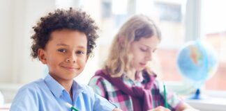 Educação de Jandira anuncia retorno às aulas para o próximo dia 7